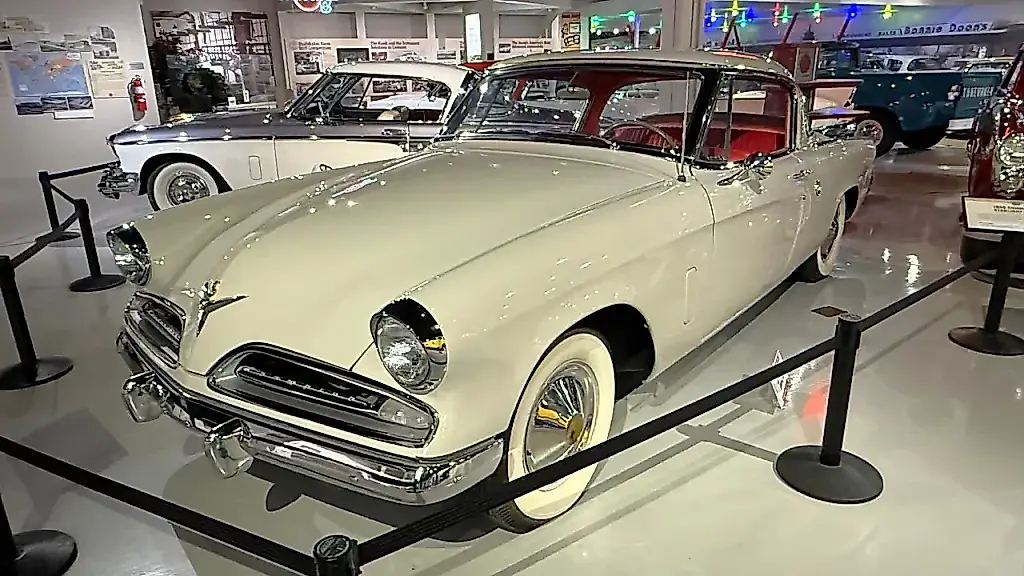 Studebaker: un museo como máquina del tiempo