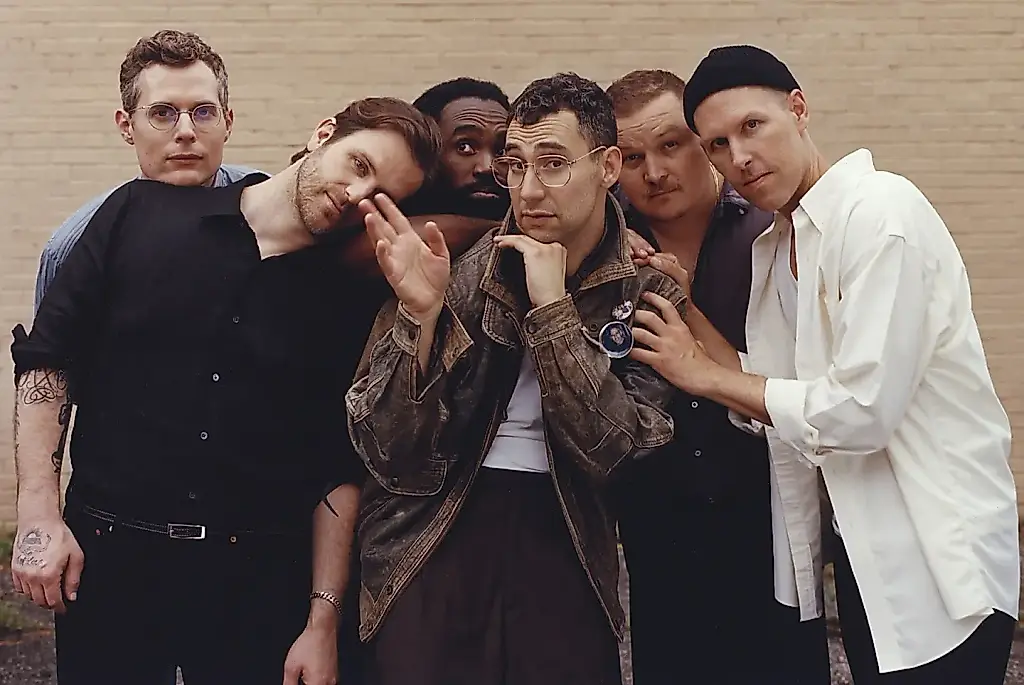 Bleachers se van de gira
