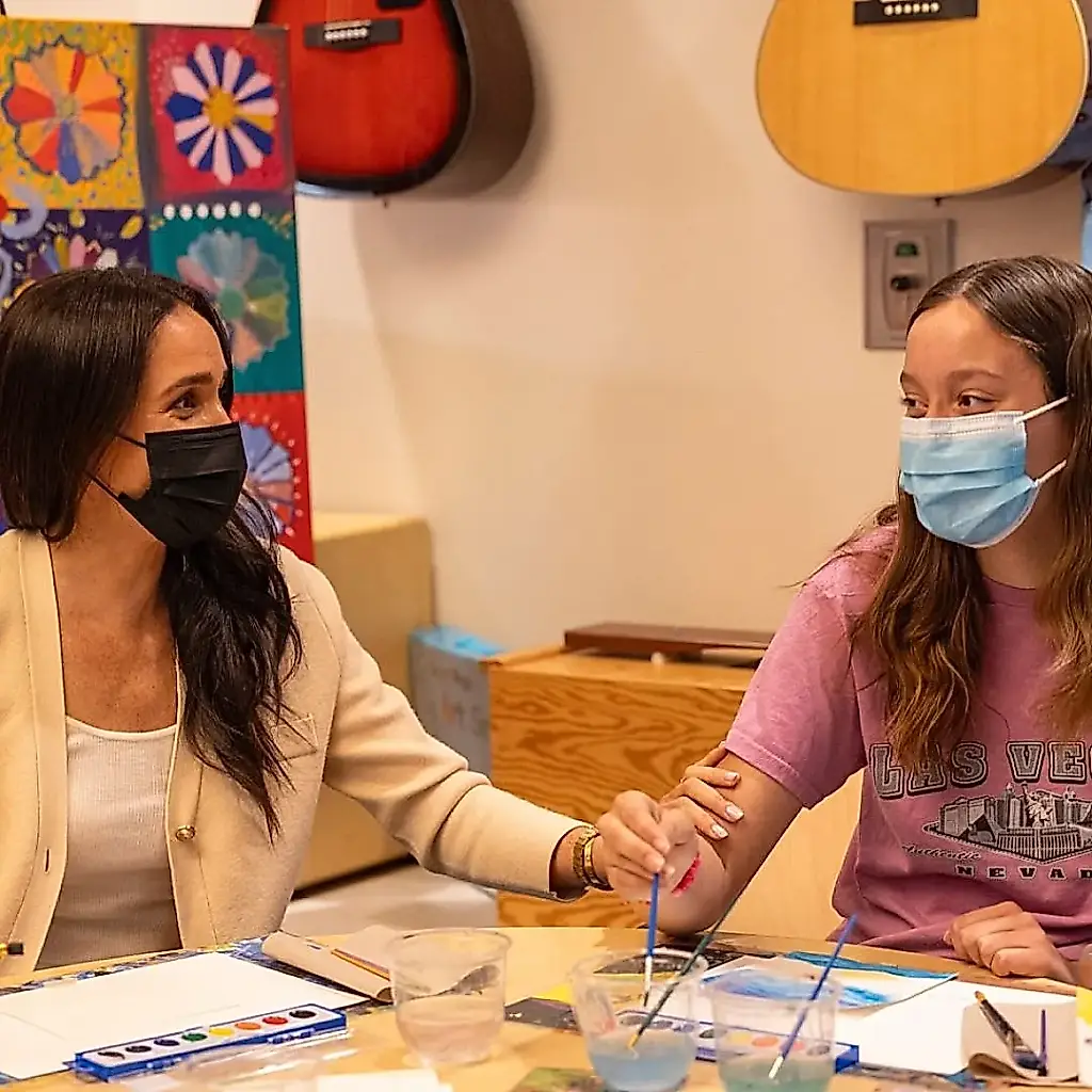Meghan Markle en el Hospital Infantil de Los Ángeles