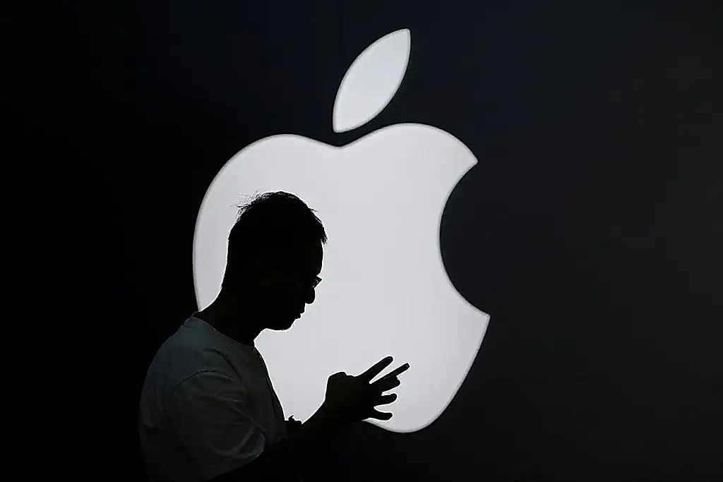 Apple recorta su comisión en China