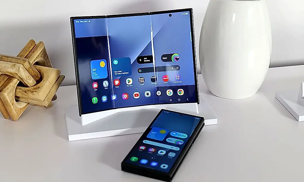 Samsung pone fin a su experimento de tres pantallas