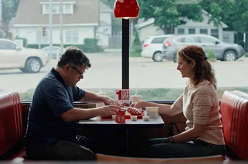 «Chili Finger»: la comedia en la que los dedos salen volando