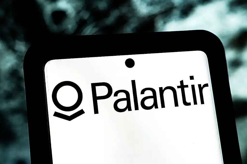 Британские регуляторы отдали данные Palantir