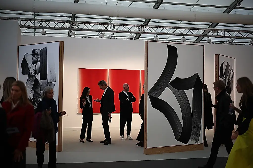 Frieze London y Frieze Masters: quién tiene invitación al banquete artístico de 2026