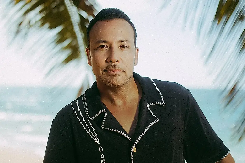 Howie D выпускает песню Coqui на испанском