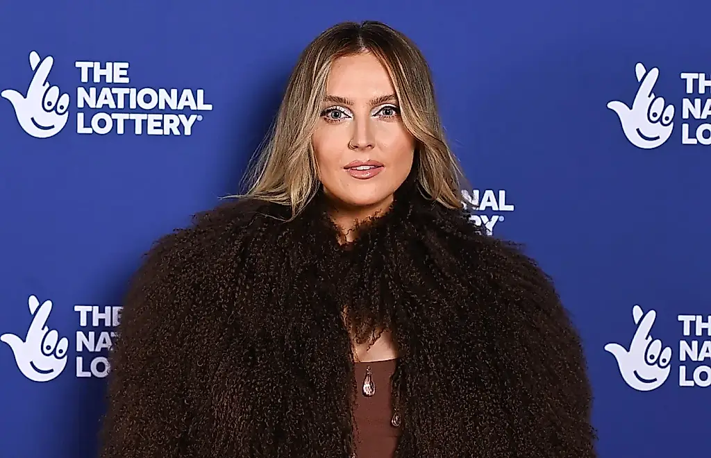 La boda de Perrie Edwards y Alex Oxlade-Chamberlain: así celebraron la estrella del pop y el futbolista una fiesta al estilo Vogue