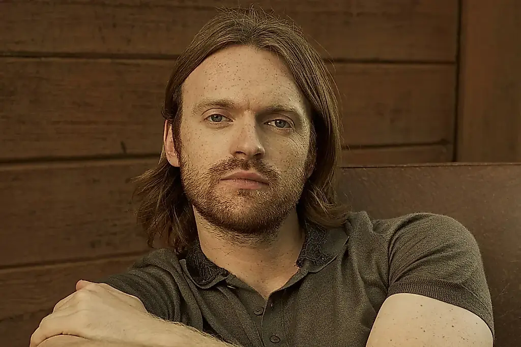 Finneas habla de «Beef», Billie Eilish y los productores