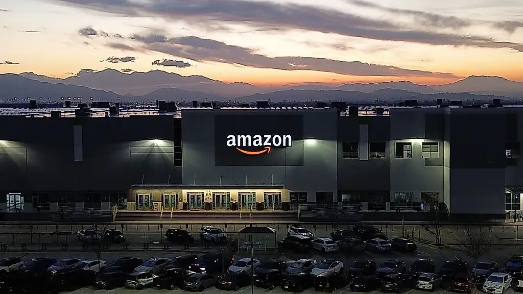 Amazon расследует собственных инженеров за критику
