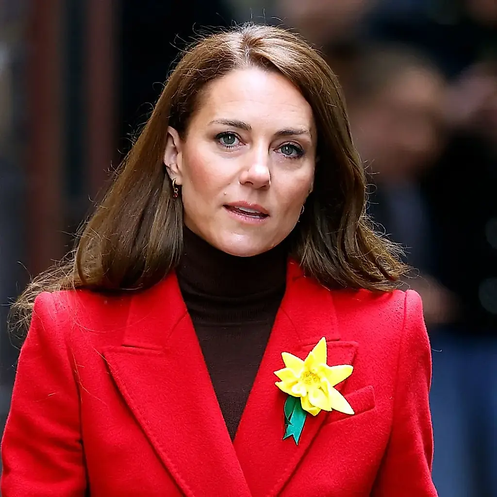 La princesa Kate intentó «plantar cara» a una faceta de la vida palaciega que «ha marcado a generaciones de monarcas», afirma un biógrafo real