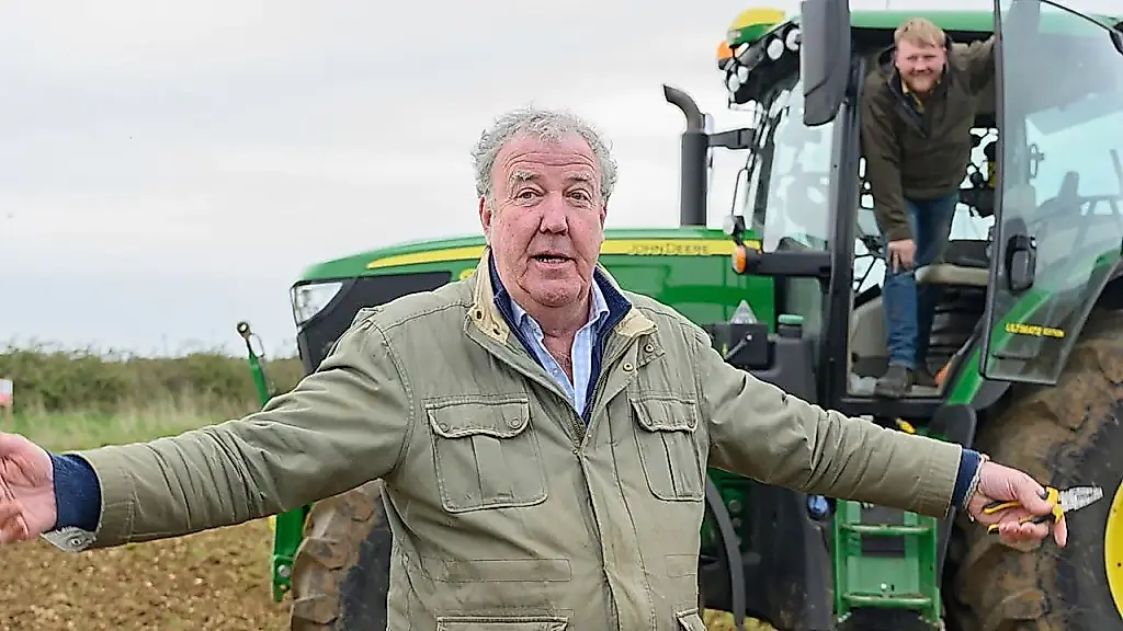 Continúa el rodaje de la temporada 6 de La granja de Clarkson pese al diagnóstico de cáncer del presentador