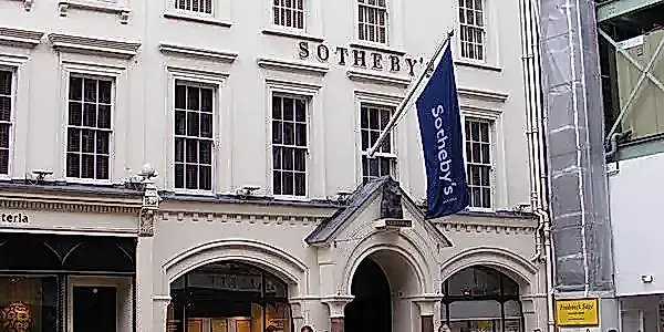 Subasta de Sotheby’s en Londres: ventas récord y millones (casi) inocentes