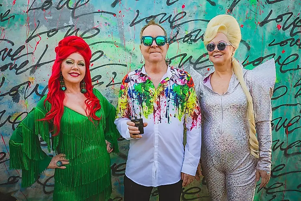 Группа B-52s пережила шторм и эвакуацию на фестивале во Франции