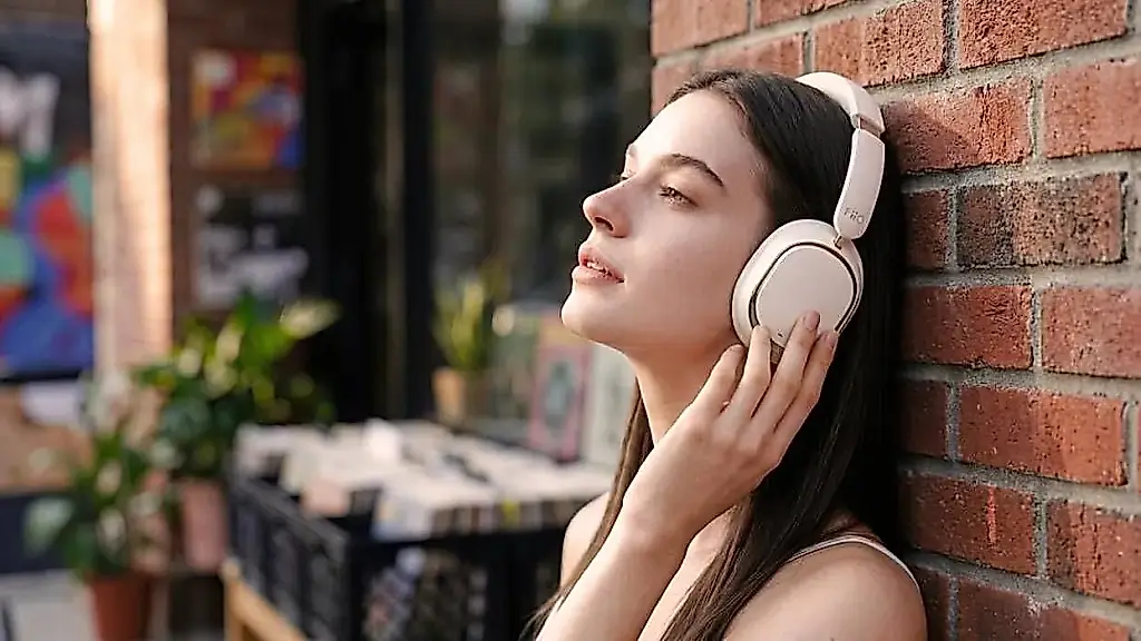 FiiO выпускает сверхдешёвые наушники