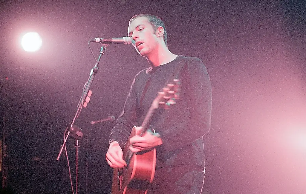 Grabaciones tempranas de Coldplay y un «agente 007», a subasta