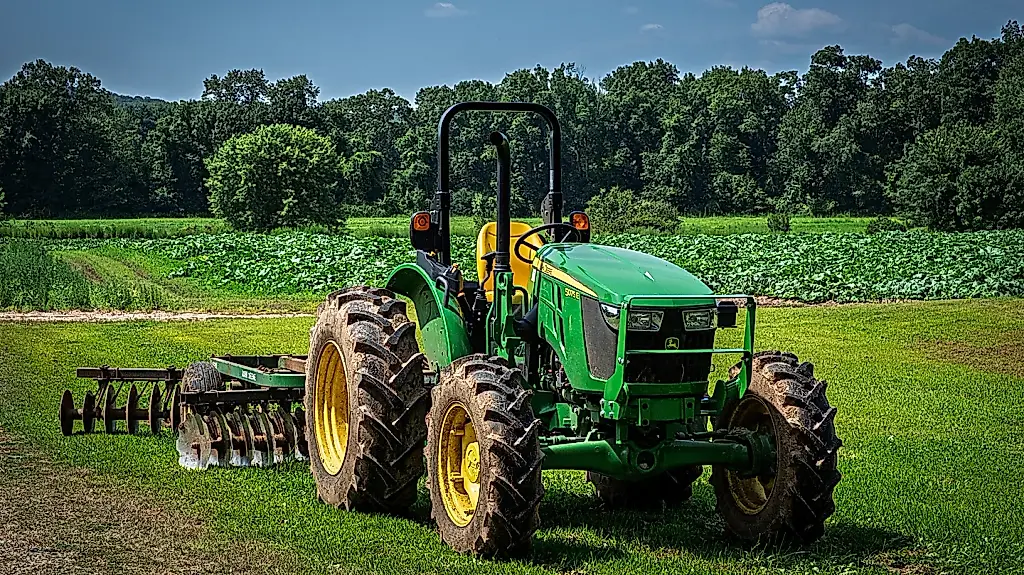 La FTC alcanza un acuerdo que abre la puerta al derecho a reparar la maquinaria agrícola de John Deere
