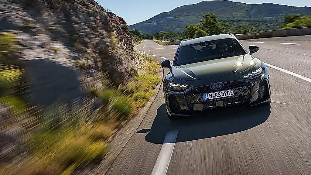 He probado el Audi RS 5 híbrido y ahora veo los híbridos de otra manera