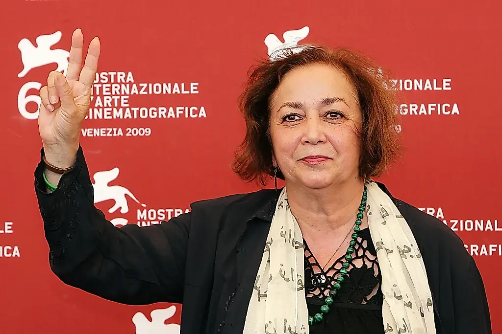 La escritora iraní Sharnush Parsipur muere a los 80 años