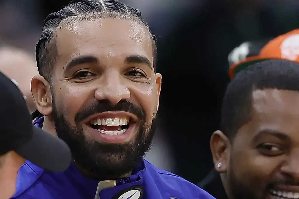 Drake se lo pasa en grande en el cumpleaños de Shai Gilgeous-Alexander