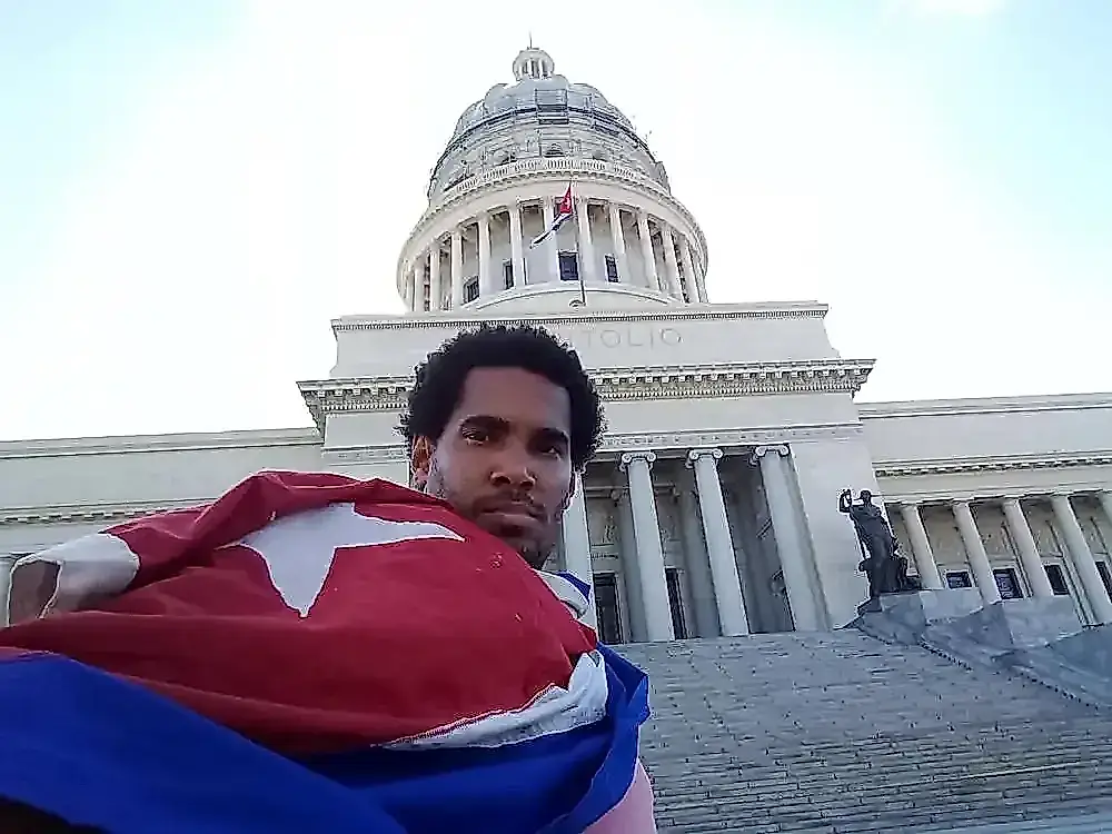 Artista cubano desaparece tras salir de prisión