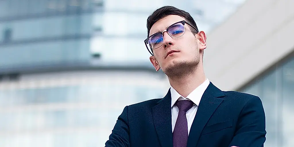 Нарциссизм и левый авторитаризм: миф развенчан