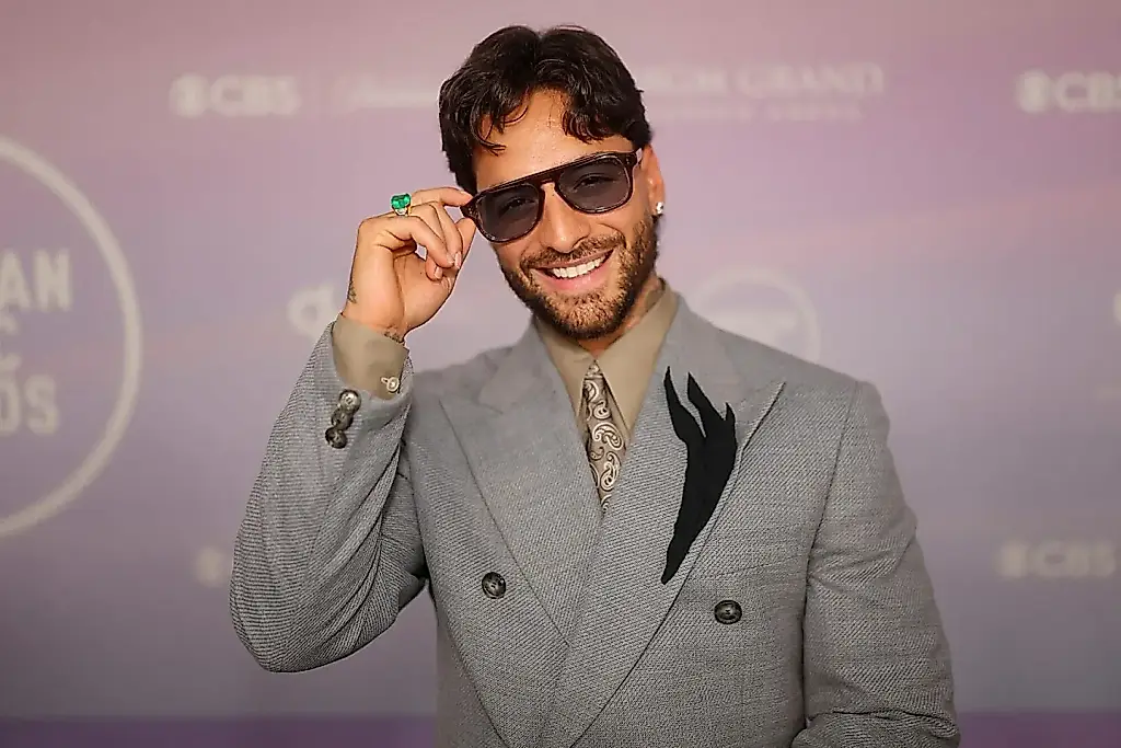 Maluma vuelve a lo más alto: ahora en Tropical Airplay