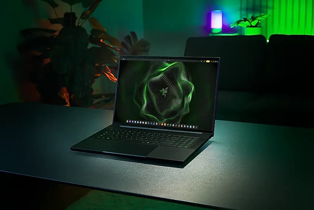 Razer Blade 18: дороже, мощнее и с намёком на "инновации"