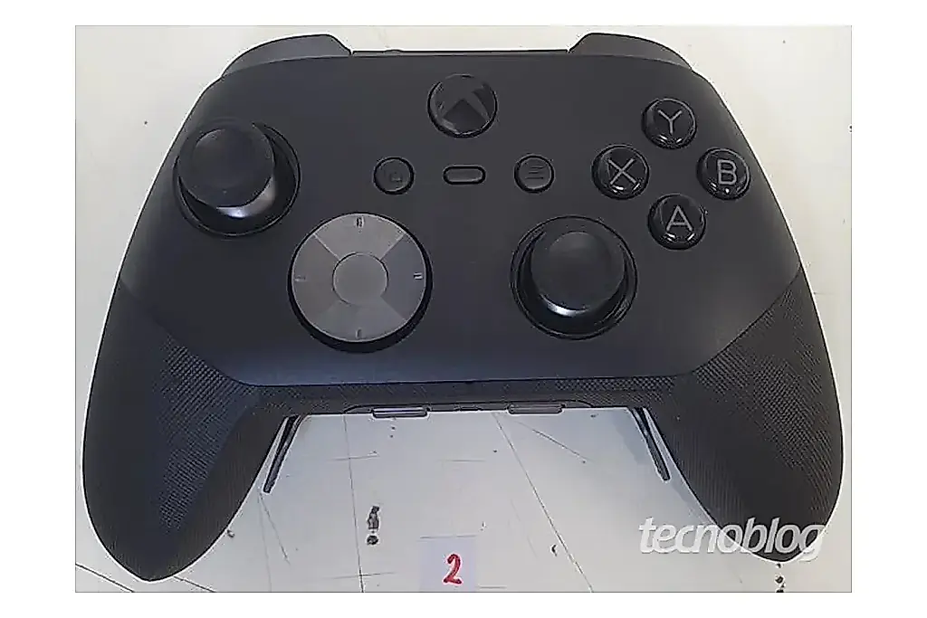 Утечка фото: Xbox Elite 3