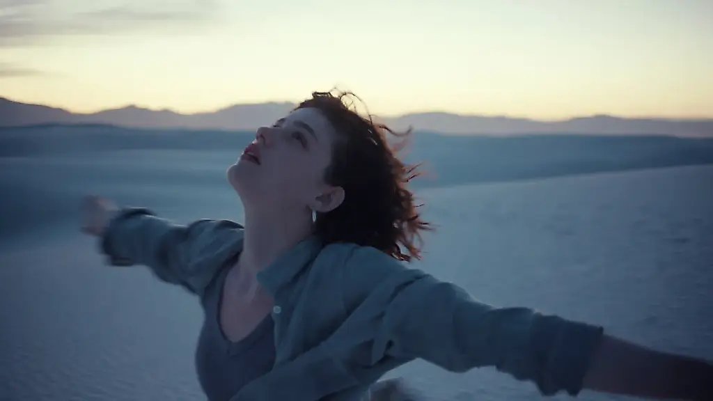 «I'll Be Gone in June»: juventud entre las ruinas de una época