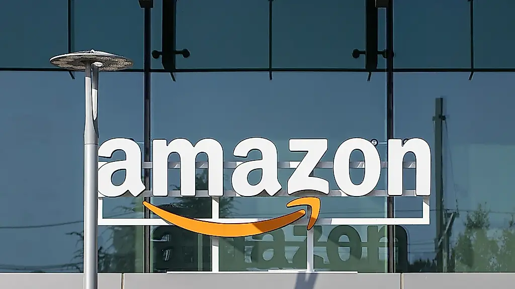 Amazon se enfrenta a una demanda colectiva por negarse a devolver dinero cobrado con tarifas ilegales