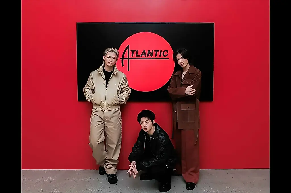 Number_i firma con Atlantic Records