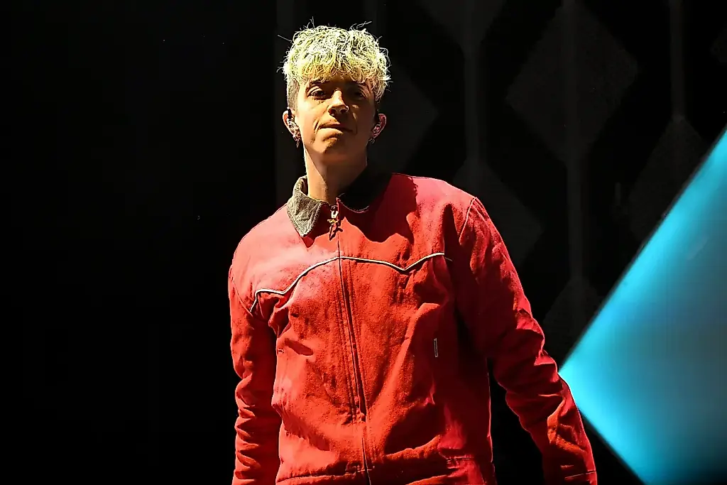 La exnovia de un cantante de Why Don’t We habría intentado encargar su asesinato