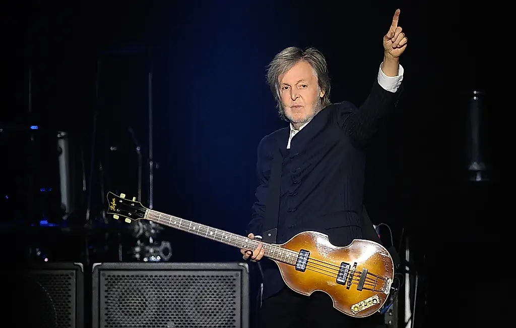 El jardín de McCartney se convirtió en manzana de la discordia
