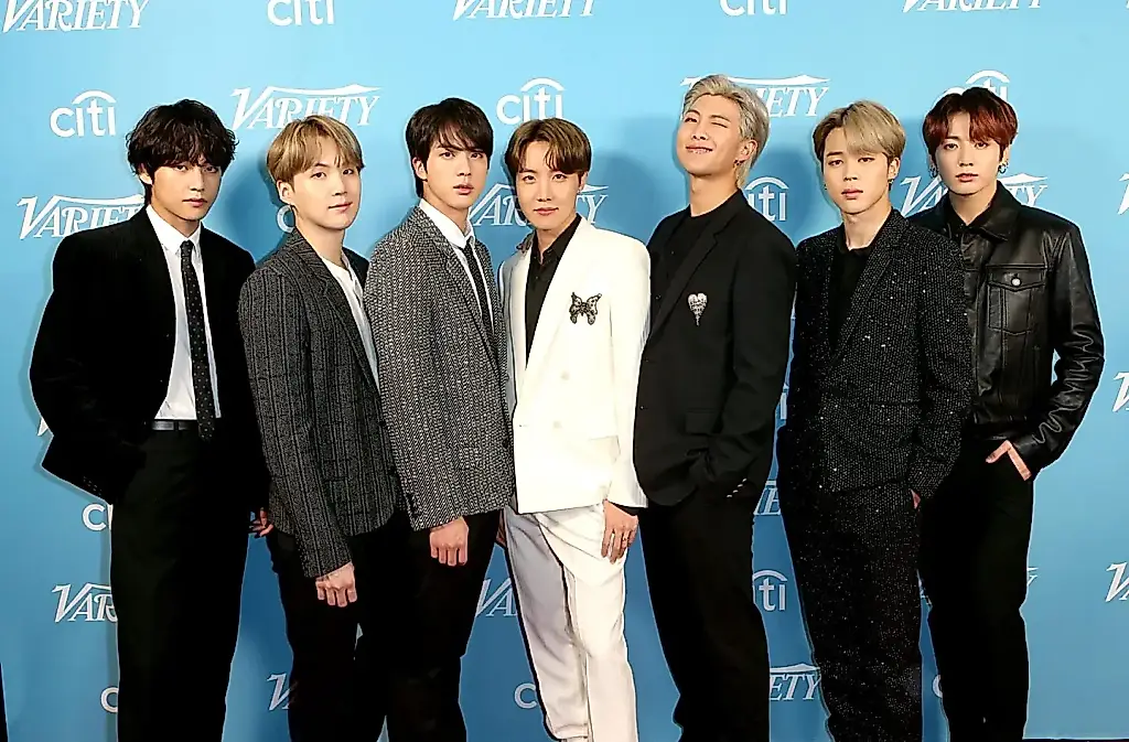 Как BTS’ SUGA замаскировался на забеге в Сан-Франциско