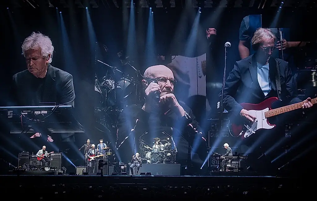 Phil Collins отказывается от выступления в Зале славы рок-н-ролла, но не исключает тур