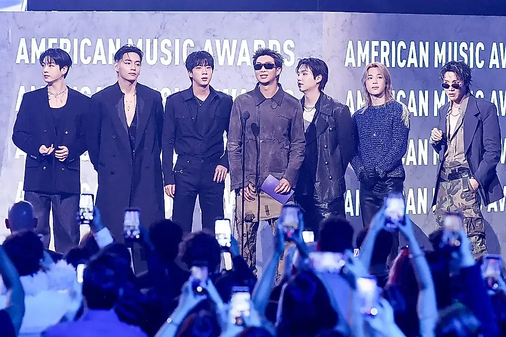 BTS vuelven a ser Artista del Año en los AMAs 2026