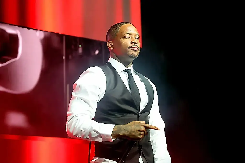 YG lanza «The Gentlemen’s Club»