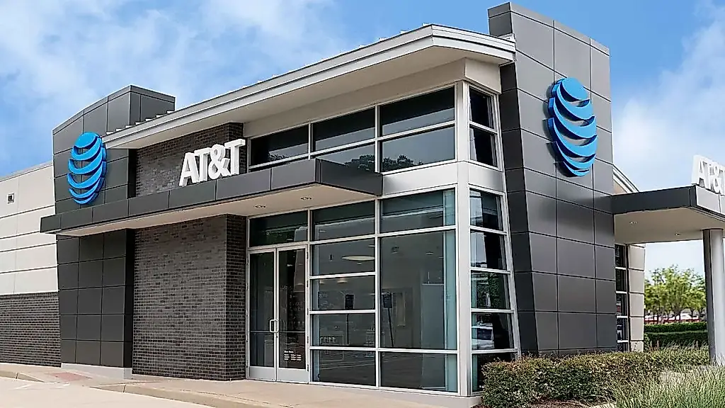 AT&T судится с Калифорнией из-за правил обслуживания телефонных сетей старого образца