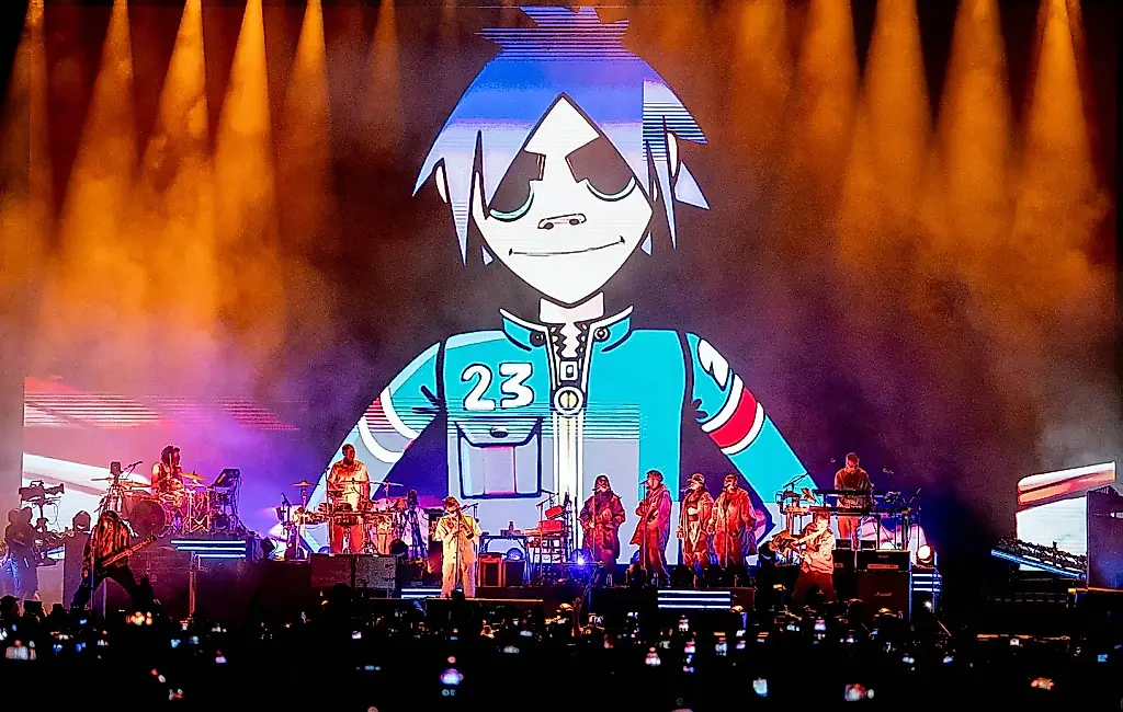 Gorillaz abre con la presentación de un activista palestino