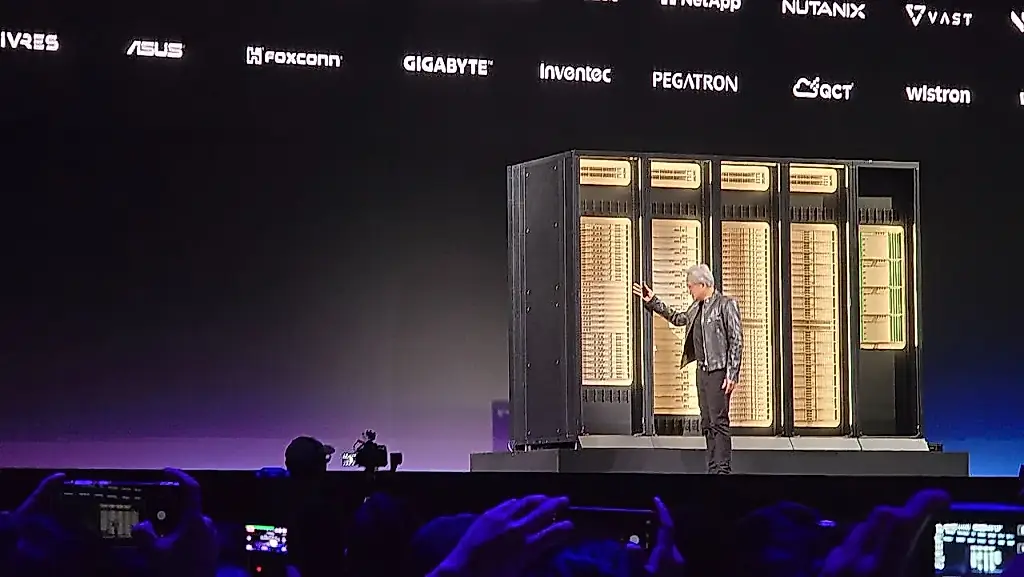 Nvidia теряет $330 млрд из-за Broadcom