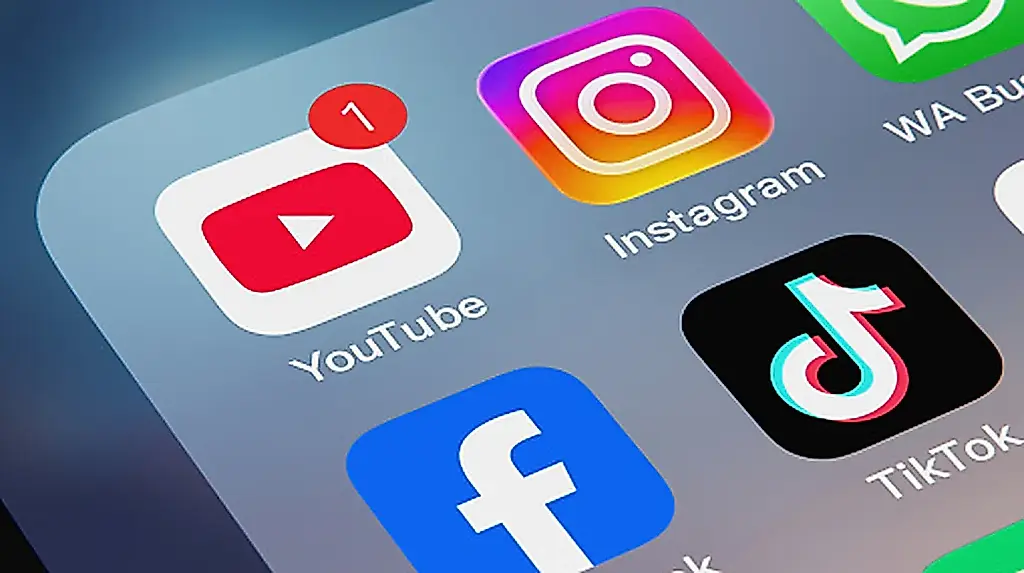 YouTube запускает личные сообщения в США