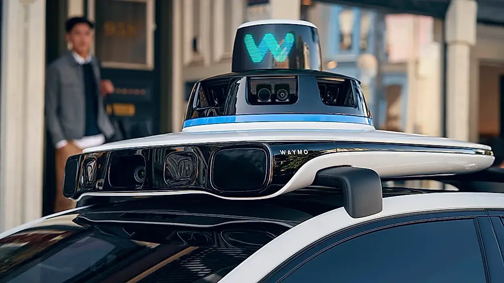 Nevada autoriza los robotaxis de Uber, Tesla y Waymo