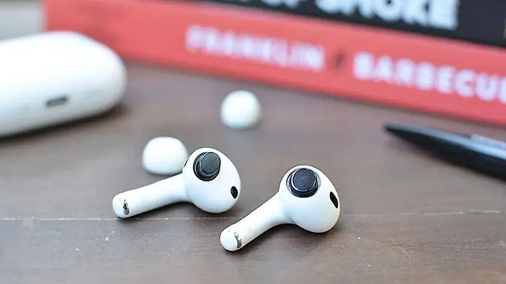 Больше деталей о новых AirPods с камерой от Apple: это ещё более странно, чем вы думали