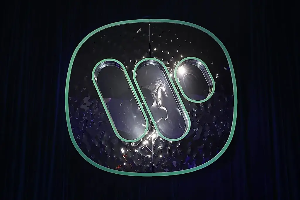 Warner Music destinará casi 6 millones de dólares a proyectos sociales