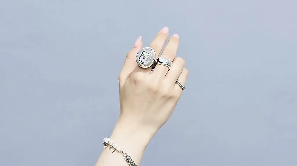 La maldición del Tamagotchi Ring