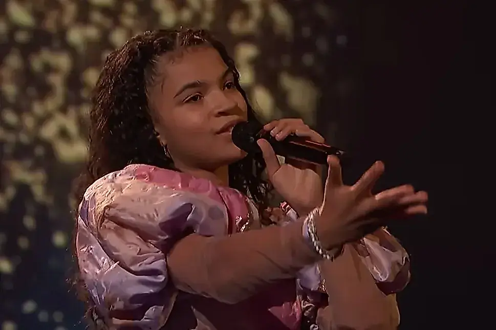 Una cantante de 14 años conquista AGT