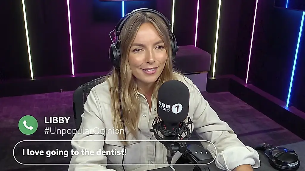 Jodie Comer debate sobre el alma, el dentista y Robin Hood