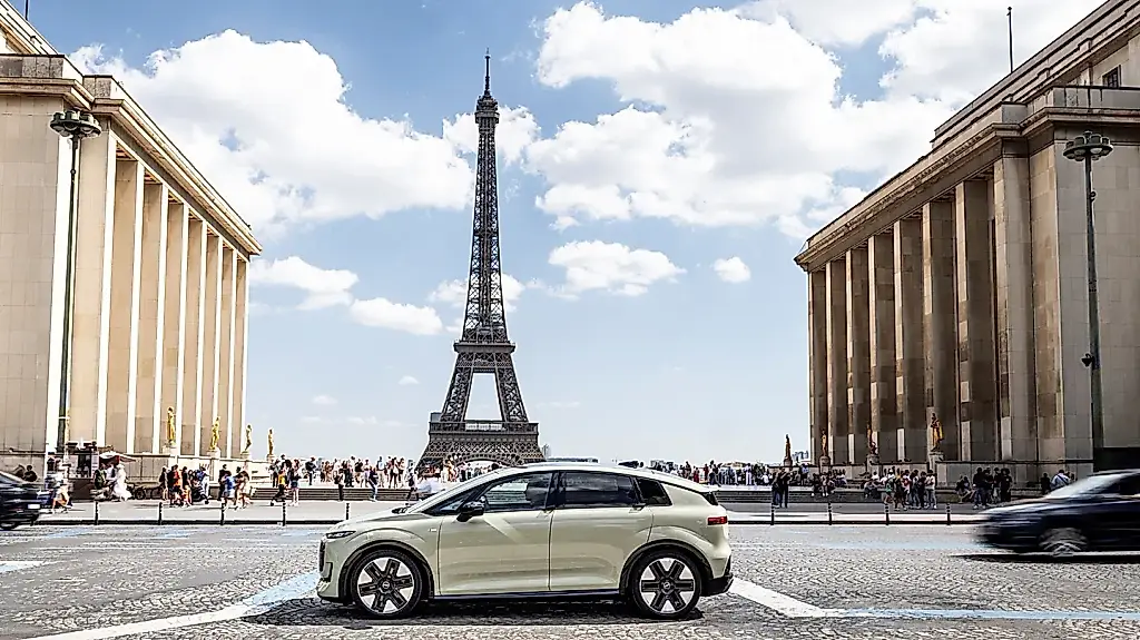 Audi A2 e-tron: экономия на колёсах