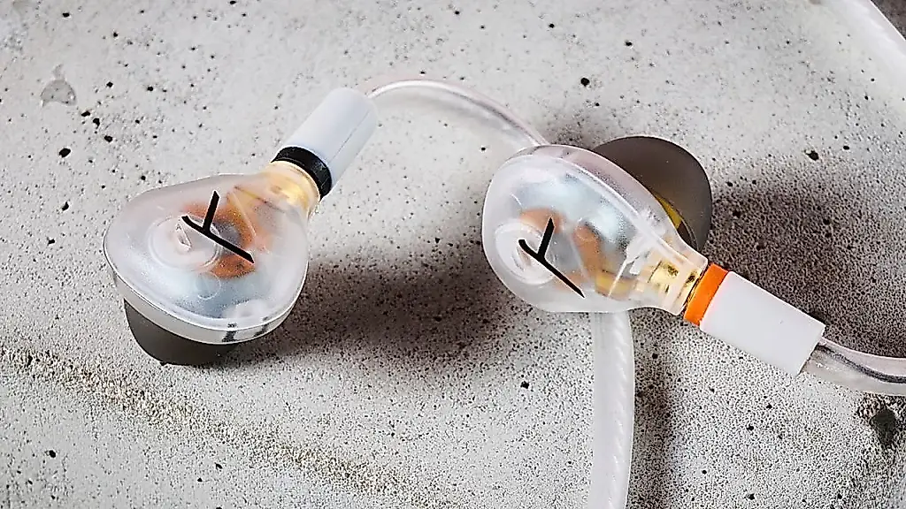 Beyerdynamic DT 30 IE: бас есть, идеала нет