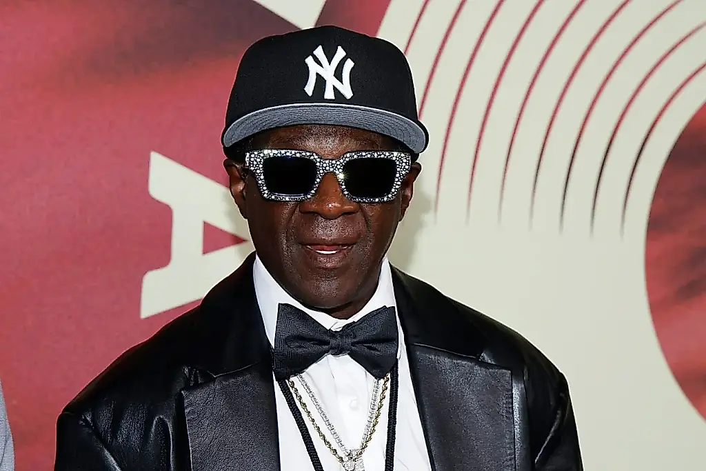 Flavor Flav вспомнил 11 сентября и почтил героев