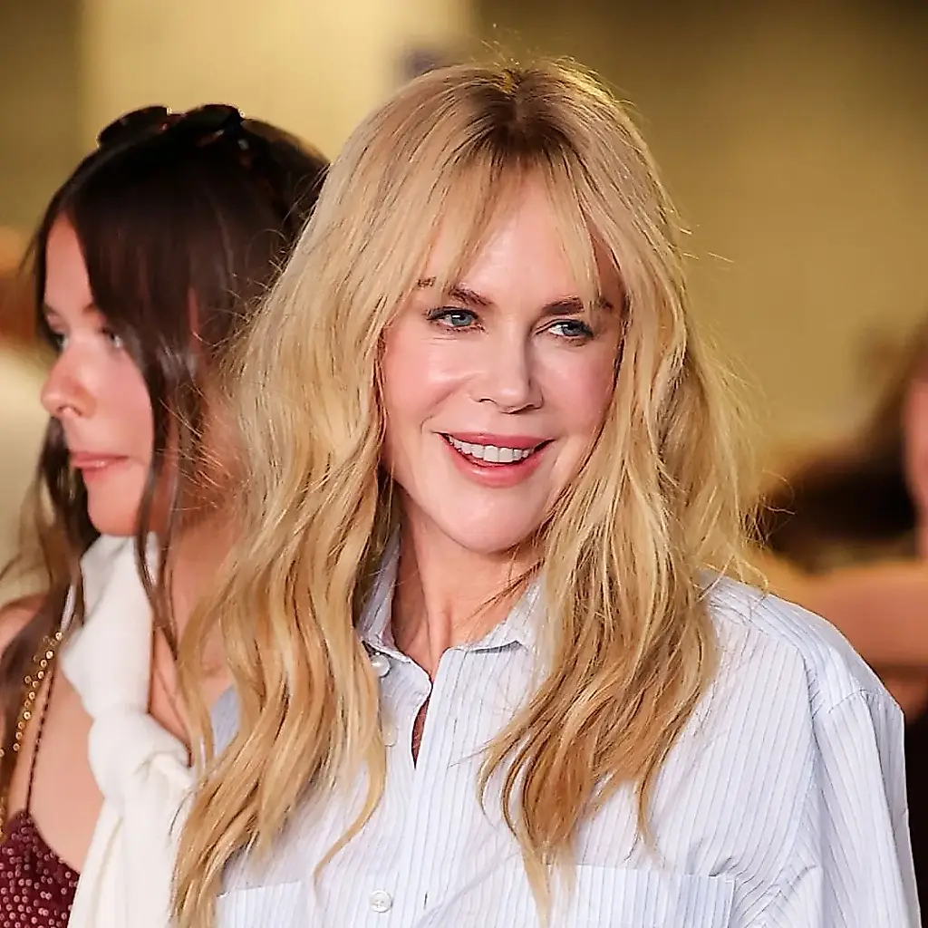 Kidman en Chanel: básicos franceses y unas zapatillas imposibles de comprar